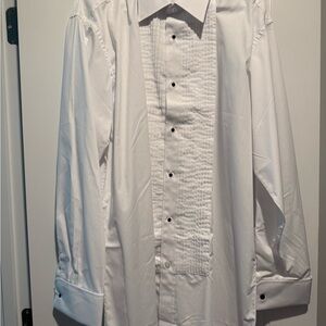 Milani Men's White Pleated Front Dress Shirt